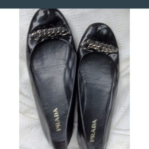 Prada Shoes - Prada patent leather‎ flats 40